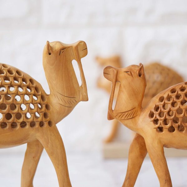 Wooden Camel - Image 4